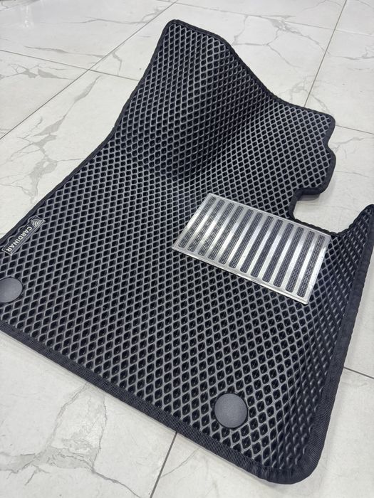 Leapmotor c16 nakidka