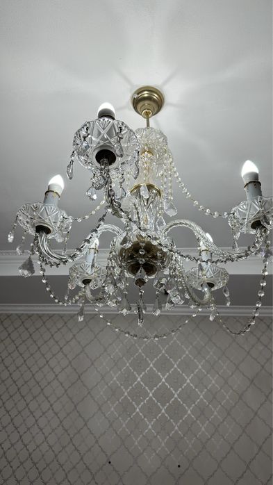 Люстра. Рабочая. Большая