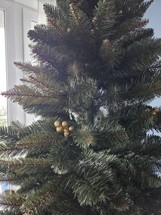 Vând brad artificial folosit 1 singura data