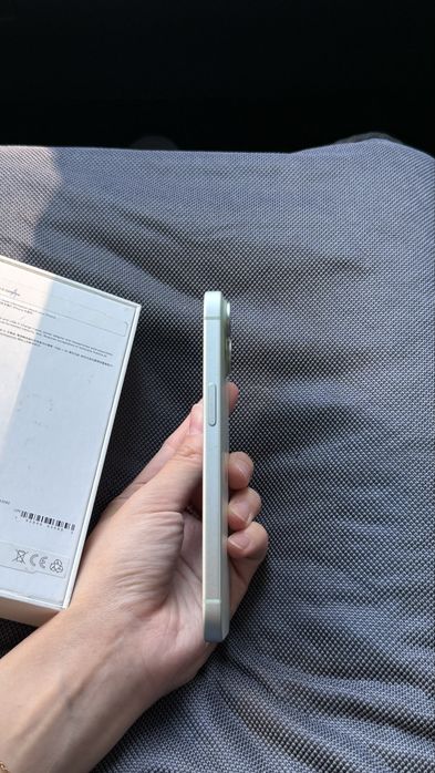 Iphone 15. 256гб состояние Идеял
