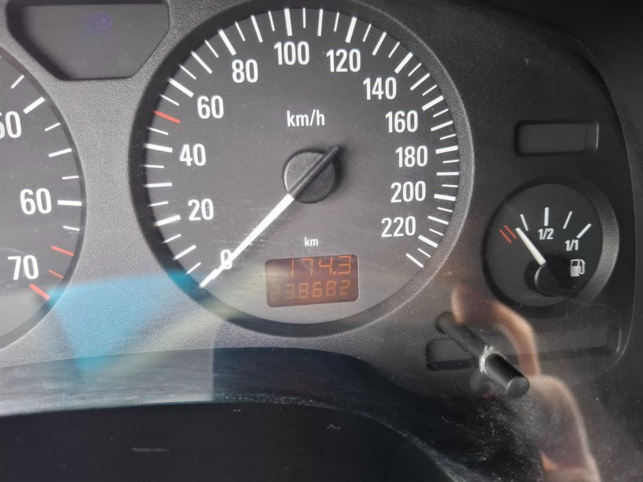 Opel Astra G motor 1.6 din 2003