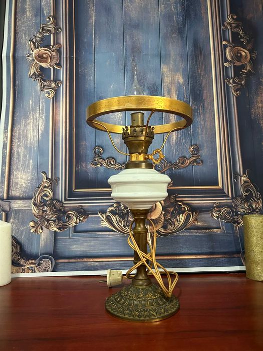 DN308 Lampa electrica 45 cm h 20 cm diametru opalina si 13cm d baza