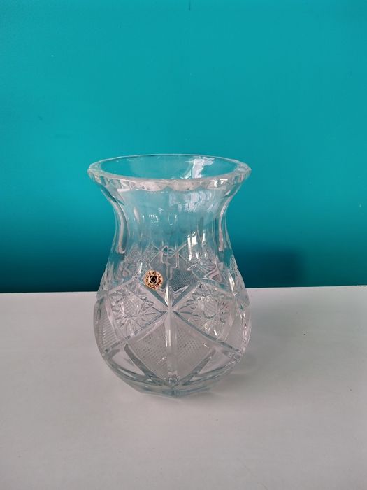 ..Кристал 24%Pbo Кристална ваза ,Кристална купа на столче Чех