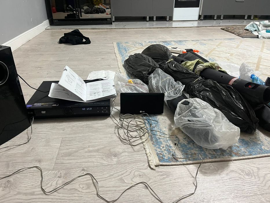 Dvd и колонка сатылады