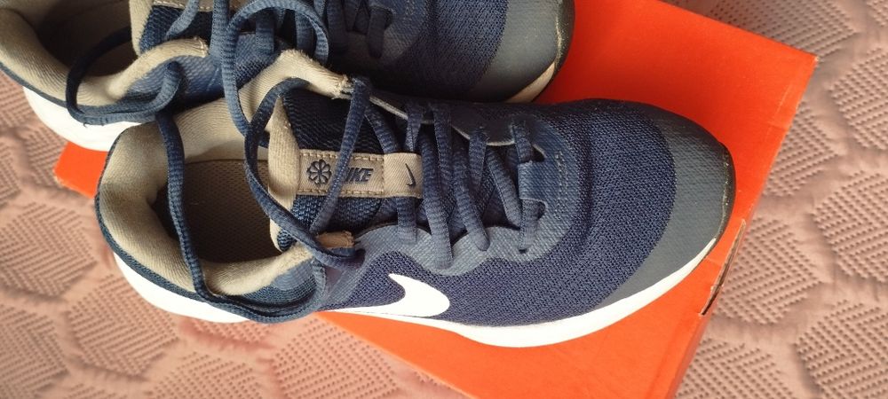 Маратонки Nike, момче