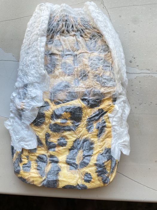 Продам детские подгузники Pure Born