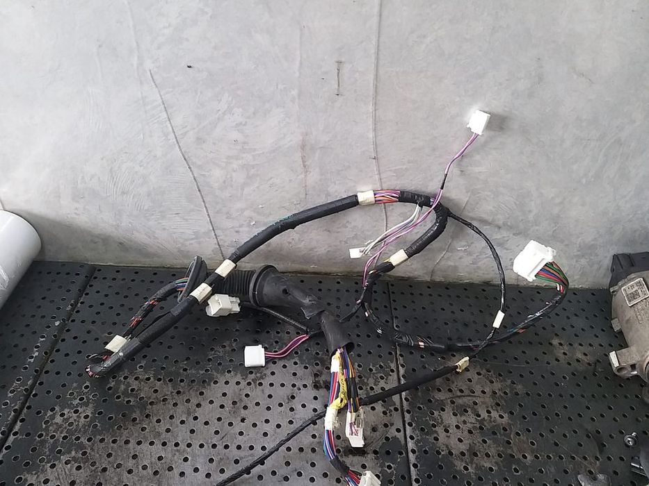 Cablaj instalatie electrica usa stanga fata toyota rav 4 3 a3 8215242770g