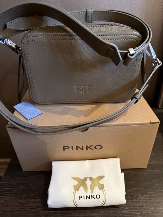 Дамска чанта през рамо Pinko