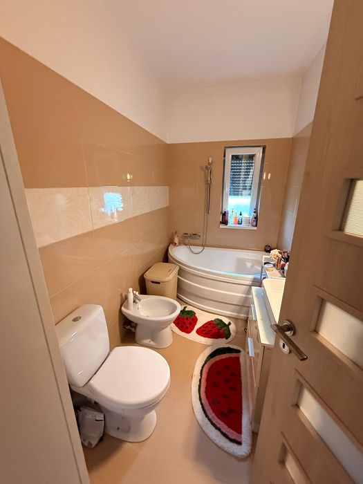 Apartament de închiriat