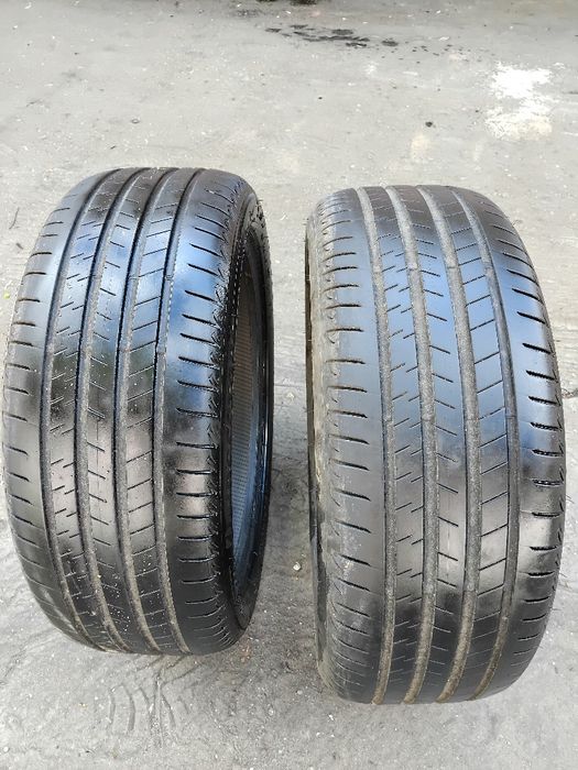 Vand 2 seturi anvelope Bridgestone cu două mărimi ptr.Bmw