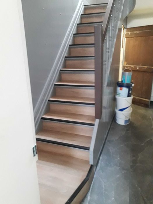 Execut renovari interioare