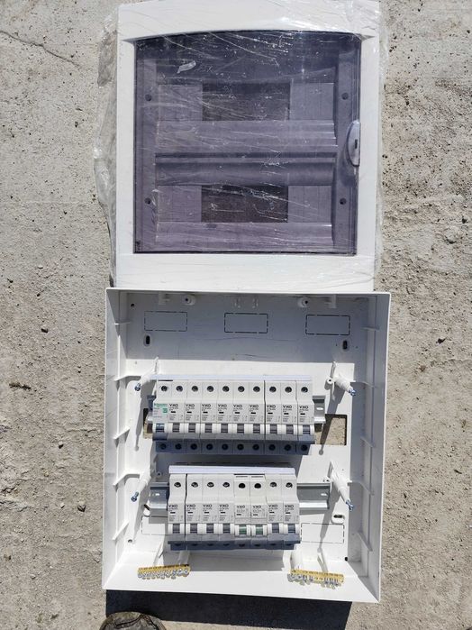 НОВИ ел. материали Оборудвано табло VIKO by Panasonic и 5 LED пана 40w
