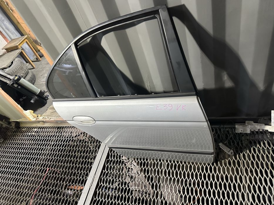 Дверь задняя правая bmw 5 series e39