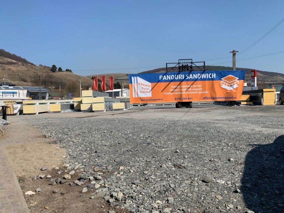 Depozit Cluj Panouri Termoizolante de tip sandwich spuma poliuretanica