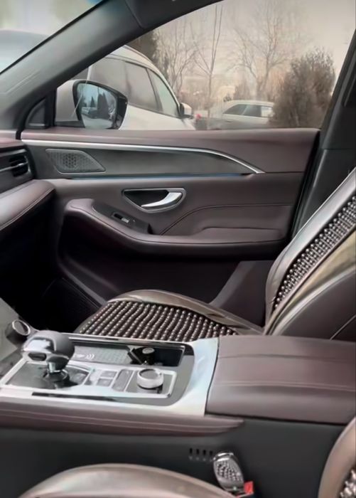 Jetour x 90 plus full pozitsiyasi