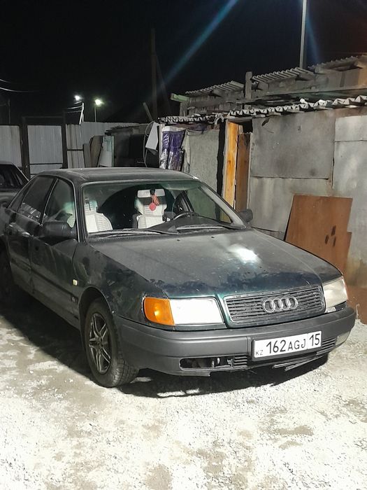 Продам ауди с4 2.3 газ