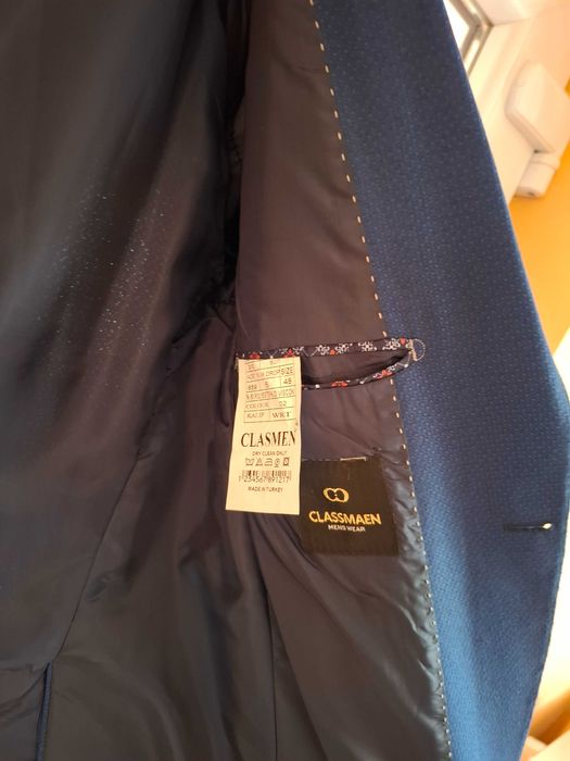 Sacouri  mărimea 48