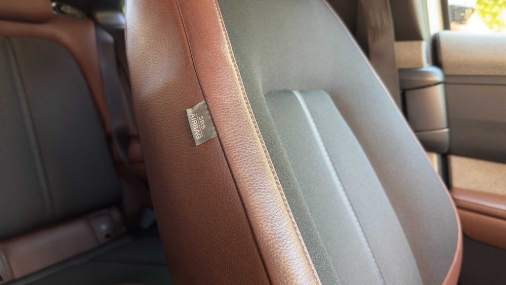 Электрический кроссовер Mazda MX-30