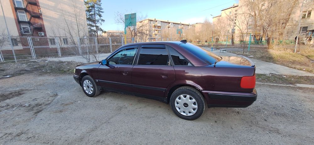 Продам Ауди с4сос хороший