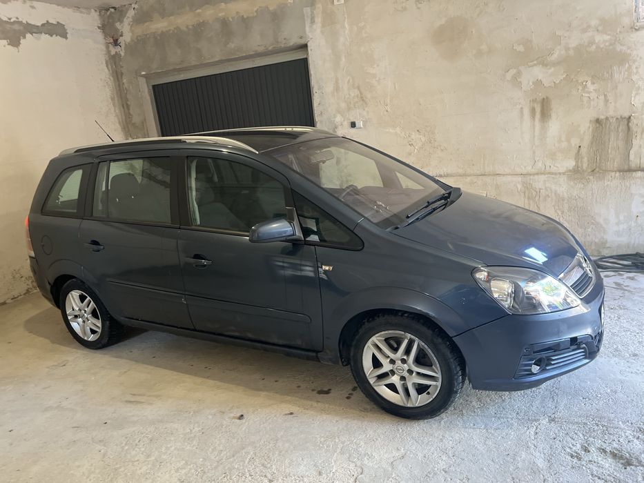 Opel Zafira 1.9 CDTI – 7 locuri – 2007 – Albastru