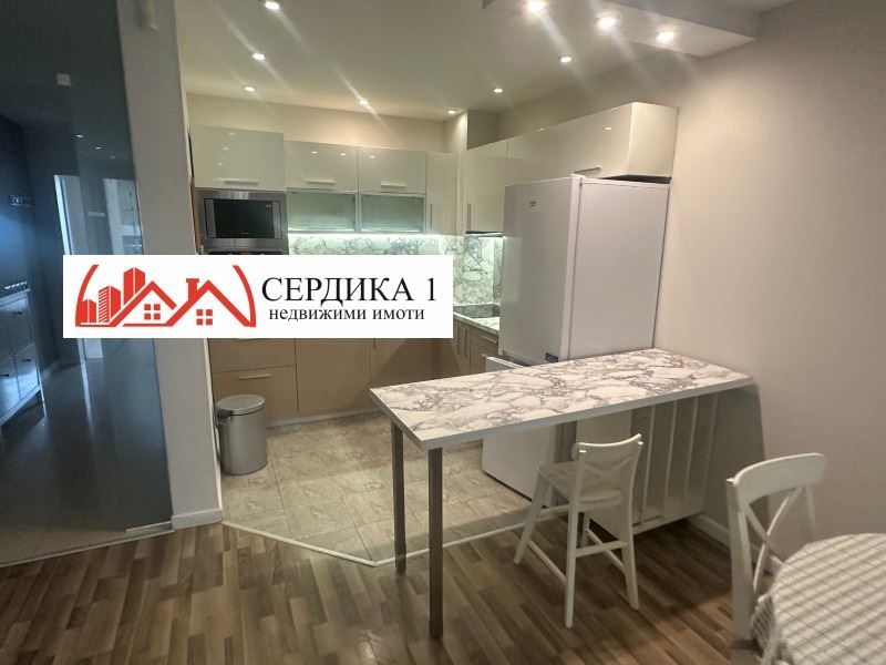 Продава се Тристаен апартамент в София, Редута - 119 кв.м за 2622 €/кв.м - Снимка #2