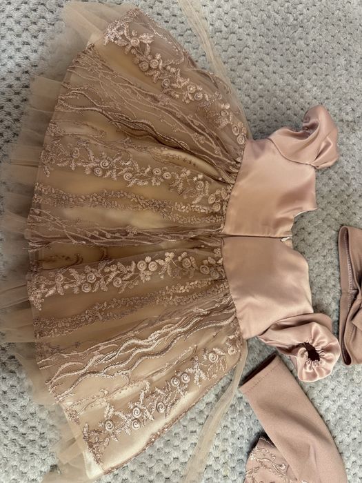 Set rochie roz, bolero si caciula elegante botez bebe marime 62