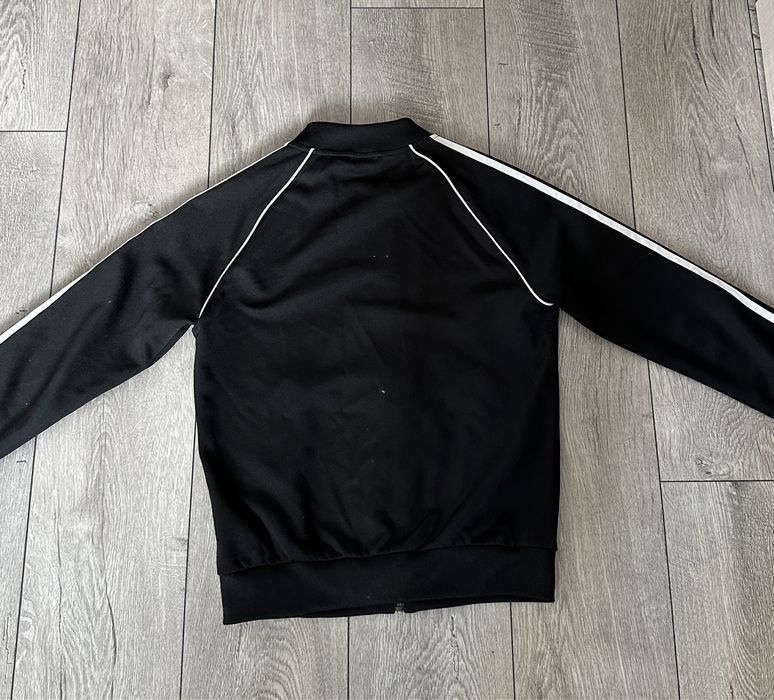 Суичър на Adidas