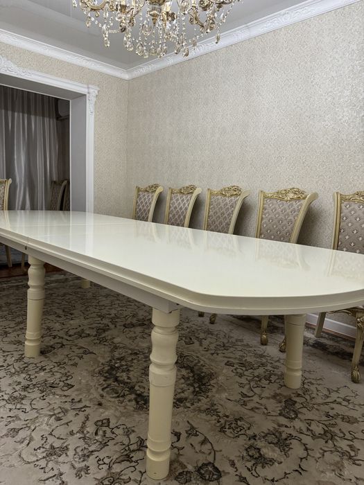 Стол 3-3,5 метр………..