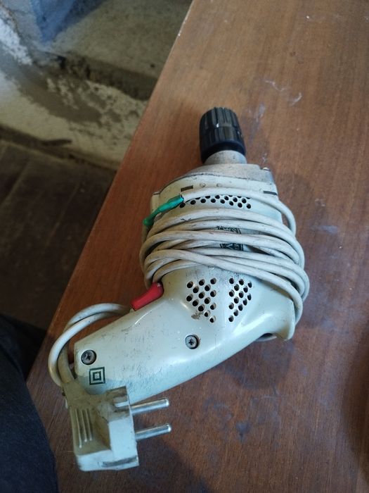 Бормашини black & Decker, аег