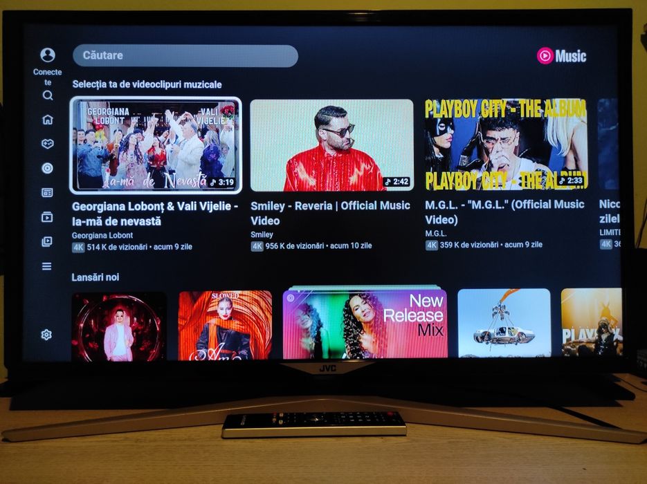 Smart TV JVC 100 cm