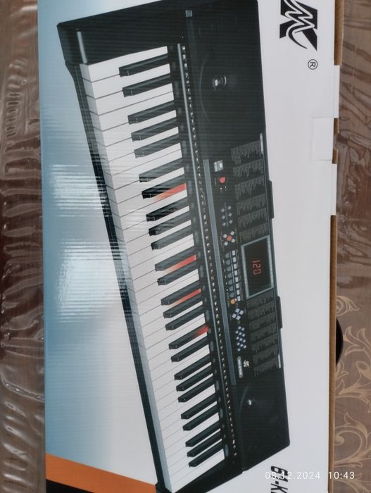 Синтезатор профессиональный многофункциональный 5 актава 255 ритм