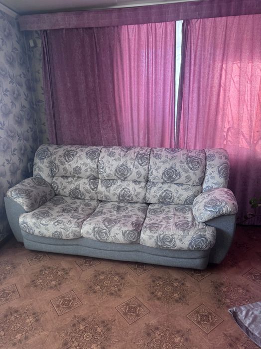 Диван и два кресла Продам!