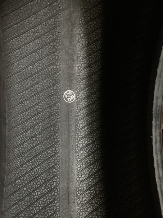 Шина 215/60 R16 - 1 штука.