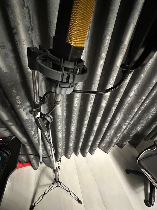 Профессиональный Студийный Микрофон AKG C-414 Xll