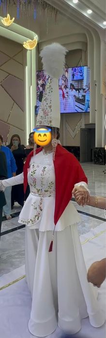 Платье на узату на прокат