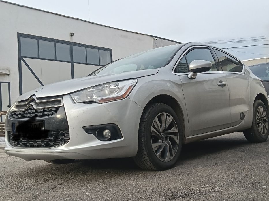 Citroen C4 Cactus-Ds4 Cutie Automata/Padele 1,6HDI-Black-White Edition