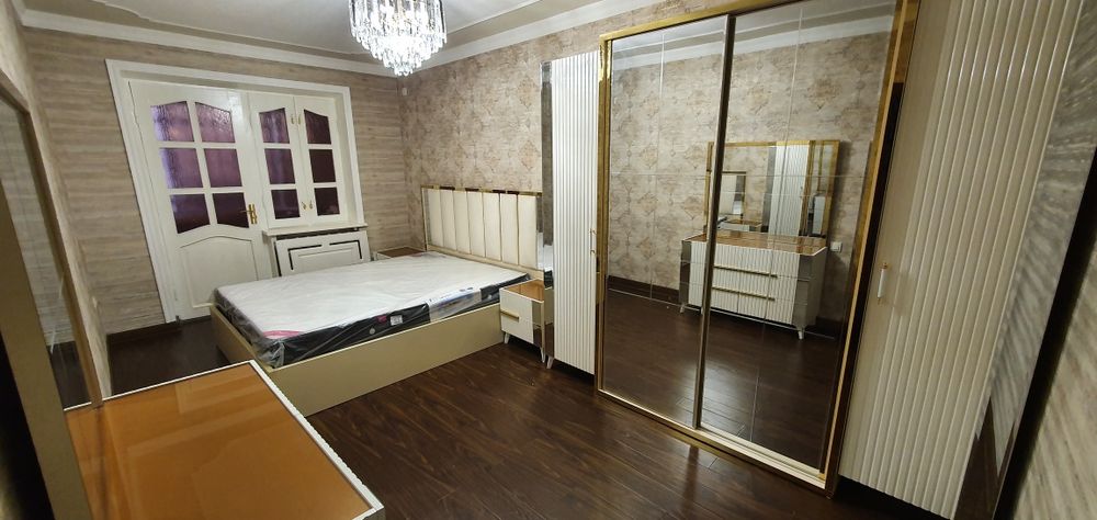 Yotoqxona mebellar tòplami