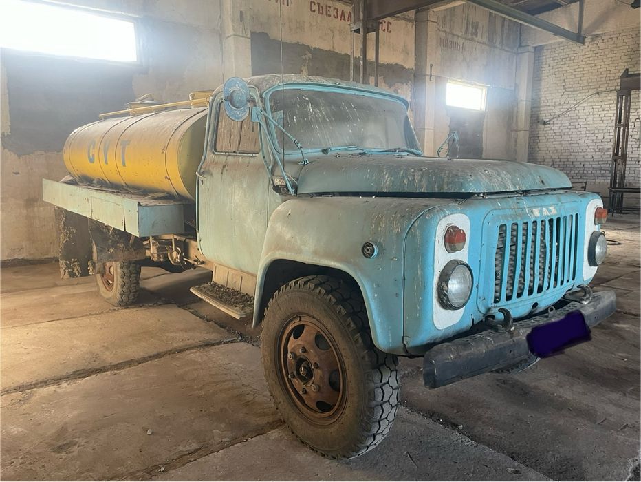 Молоквоз на базе ГАЗ-53