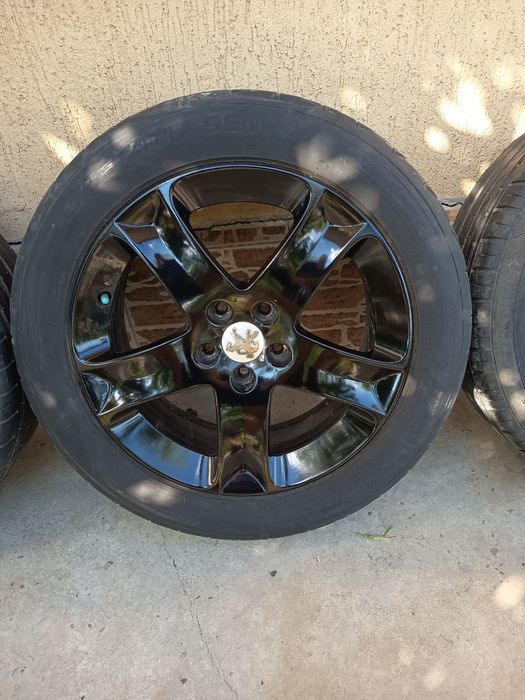 Jante aliaj  pe 17 Peugeot 407 și altele