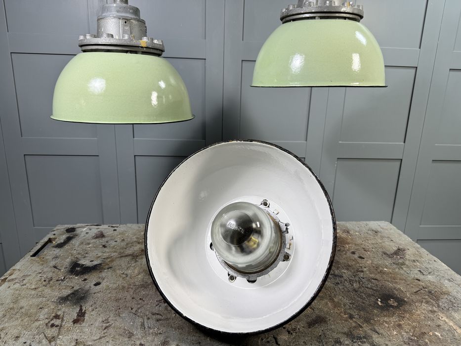 Индустриални лампи - пендели Р390