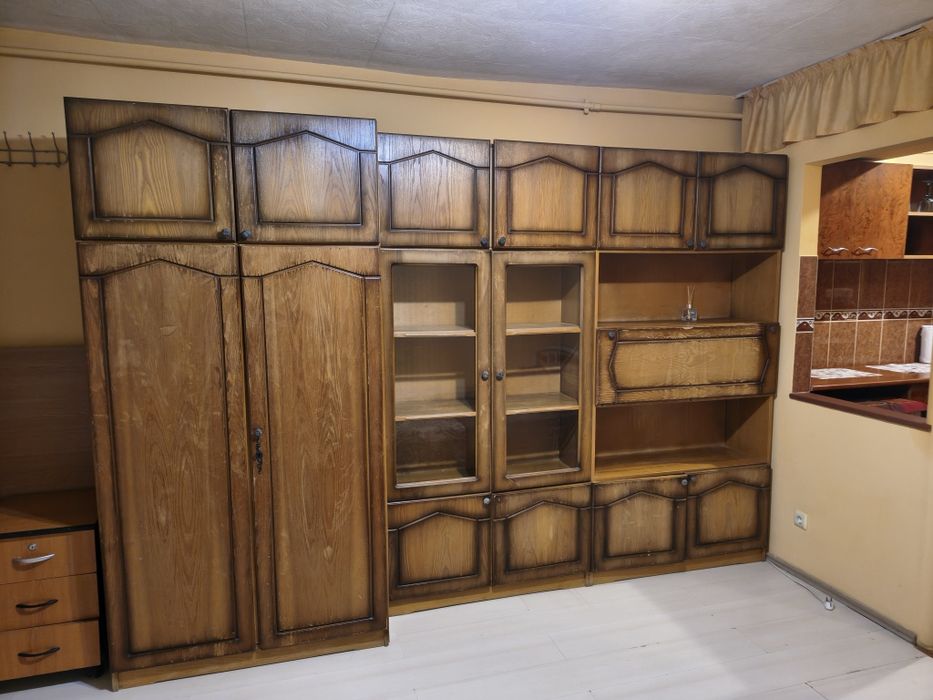 Garsoniera de închiriat