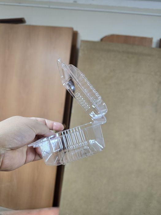 Продам посуду однаразовую