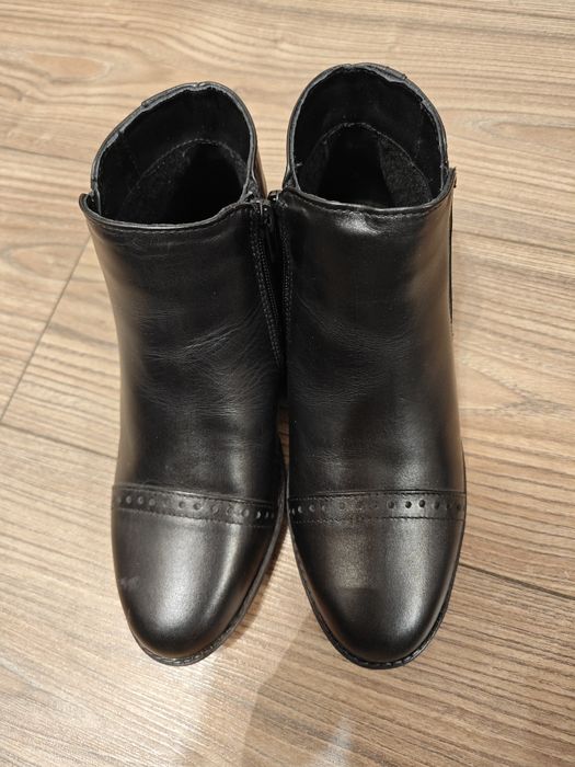 Ботинки натуралка мальчик 34р