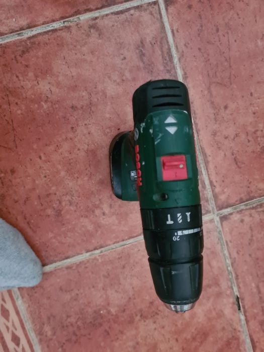 Oferta Makita, Bosch și Titan bormașini