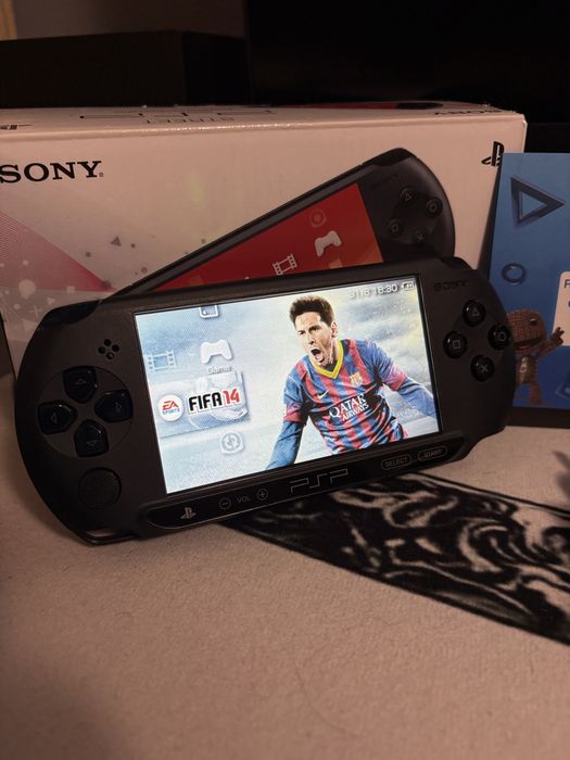 PSP E1004 Street