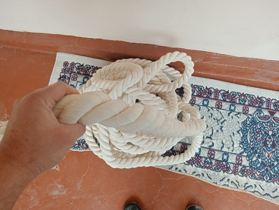 Tandir averlok arqon kravat sotiladi