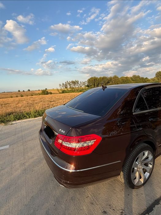 Mercedes Benz E220 w212