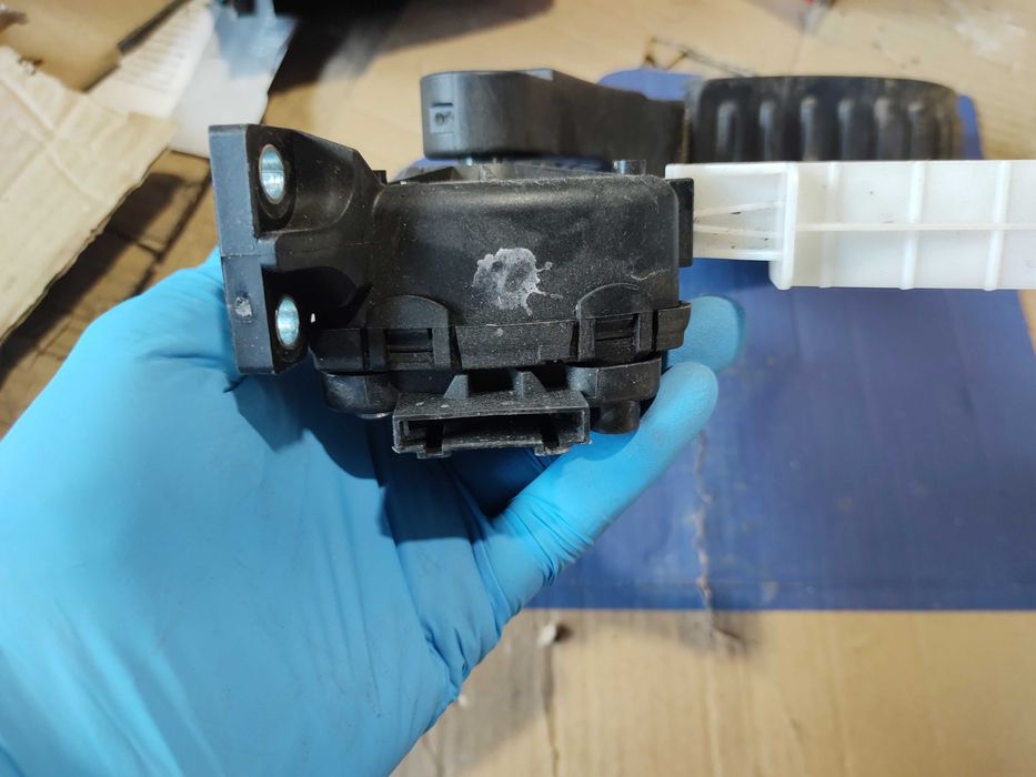 Газ Педал Porsche Cayenne 3.0D 92A/EG22/2012