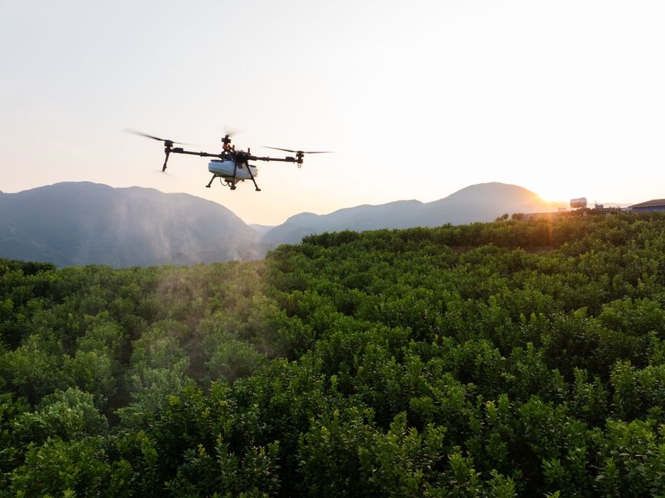 XAG P150 Max — самый мощный агродрон в сельском  хозяйстве.