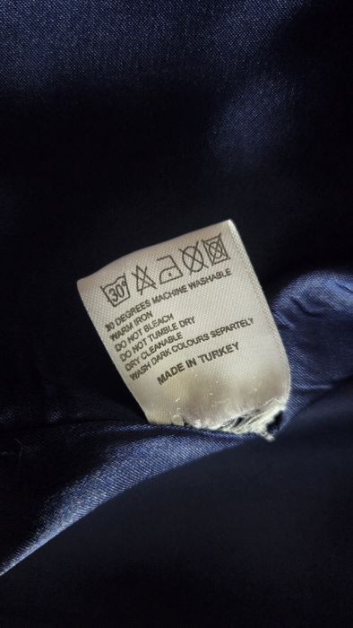 Тренч в модном цвете индиго